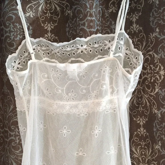 Victoria's Secret White Lingerie - Picture 5 of 7